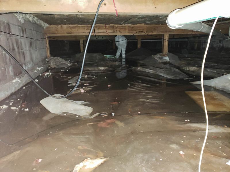 Sealed and Insulated Crawlspace